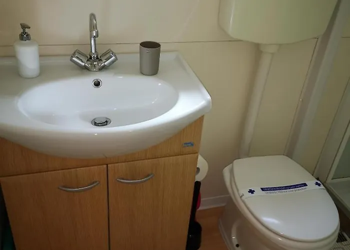 Kamp alanı Rose Pb -mobile Biograd Na Moru