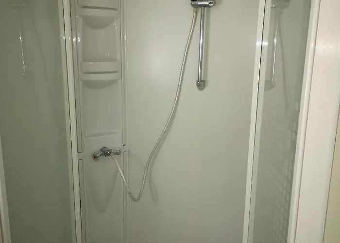 Rose Pb -mobile Kamp alanı Biograd Na Moru